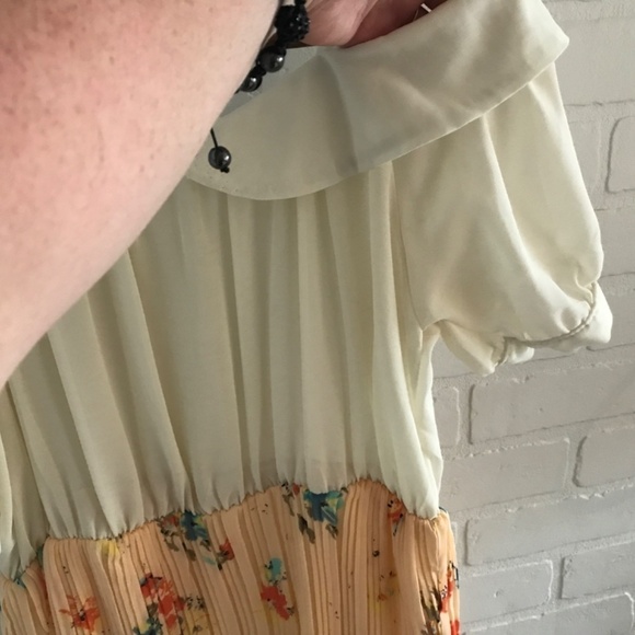 Vintage Mini Dress Retro Vibe Floral Flowy Chiffon Pearl Fairy Coquette M - Picture 5 of 6